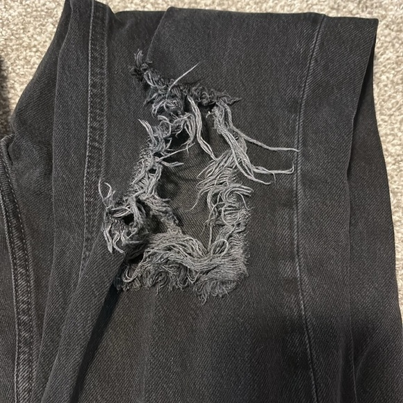 We The Free Black Cropped Jeans with Frayed Hem - Picture 6 of 7